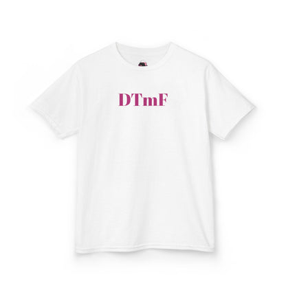 Camiseta para niños inspirada en DTMF